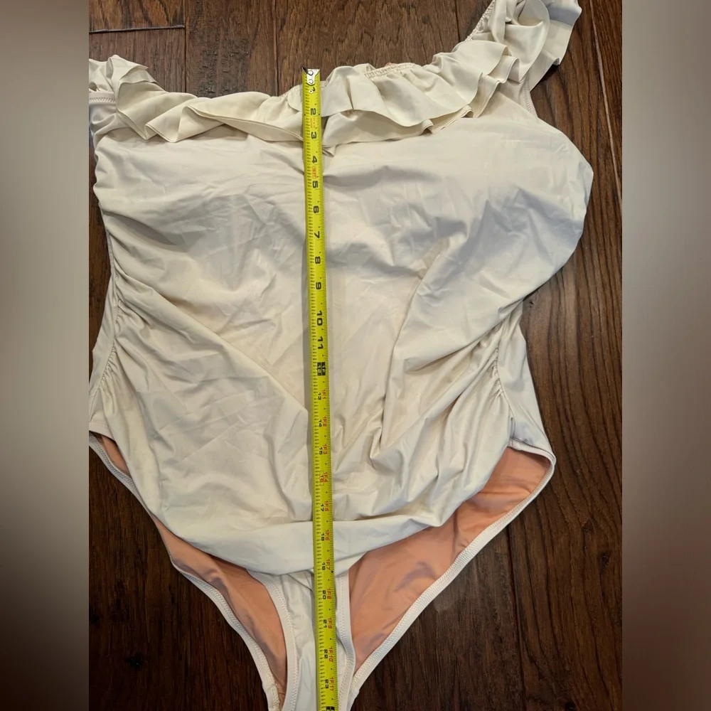 J. Crew NWT Matte Ruffle One Shoulder One Piece Swimsuit Size 22 Ivory Natural - Picture 7 of 12